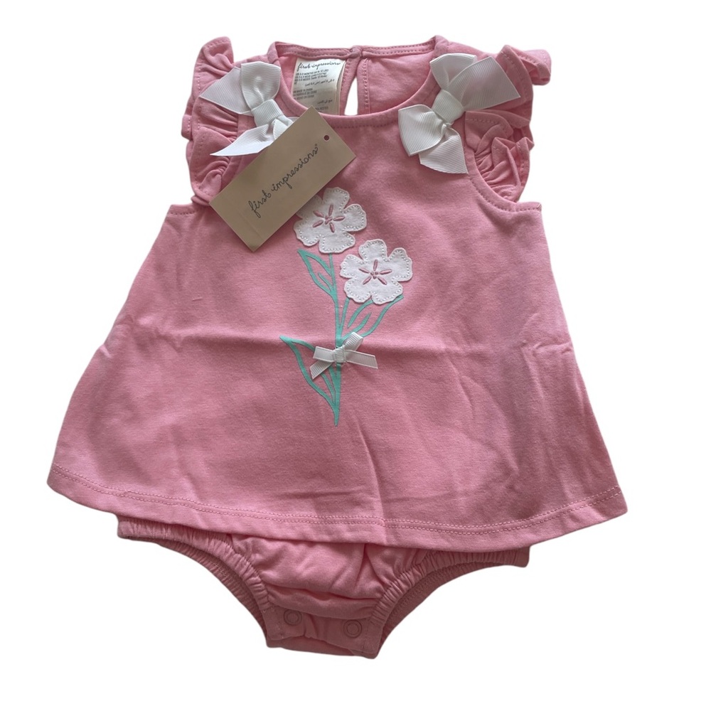 First Impression Baby Girl Onesie                             Size: 0-3 months